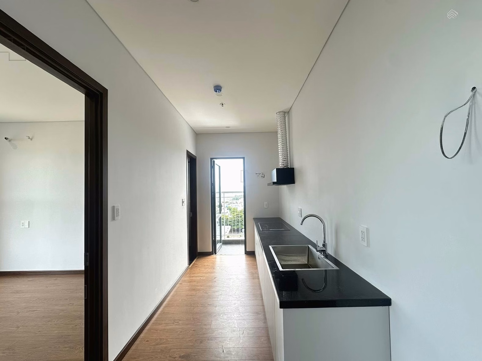 Mia 2 bedroom apartment for rent, open corner, 67.6m2, price 9 million/month