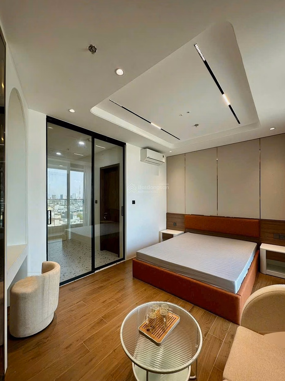 Panoma Sun Cosmo studio apartment, close to Tran Thi Ly bridge, full of high-end furniture, 100% new