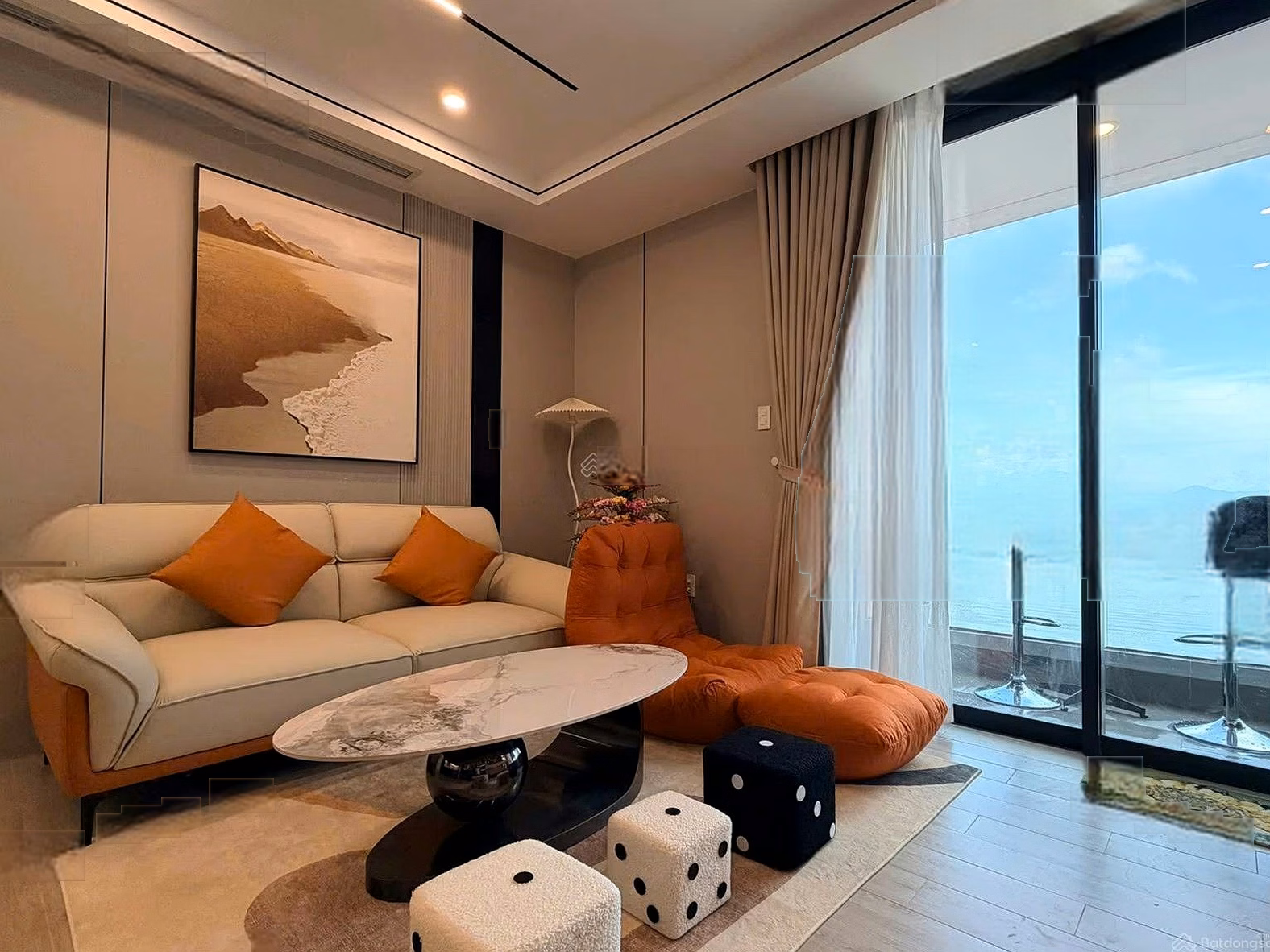 Sun Ponte apartment for rent in Da Nang | 53.2m2 | 1 bedroom + | View of Han River Dragon Bridge | High-end furniture