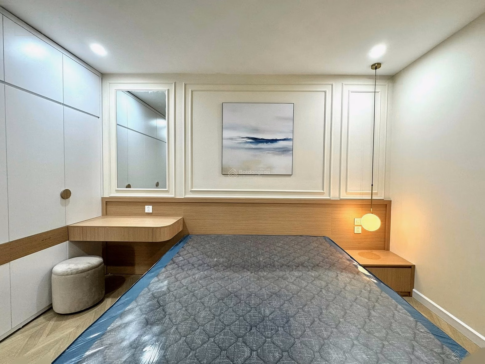 12/8 Fund for hundreds of apartments to rent, cheap Vinhomes Smart City has apartments at any price, send a request for an apartment now