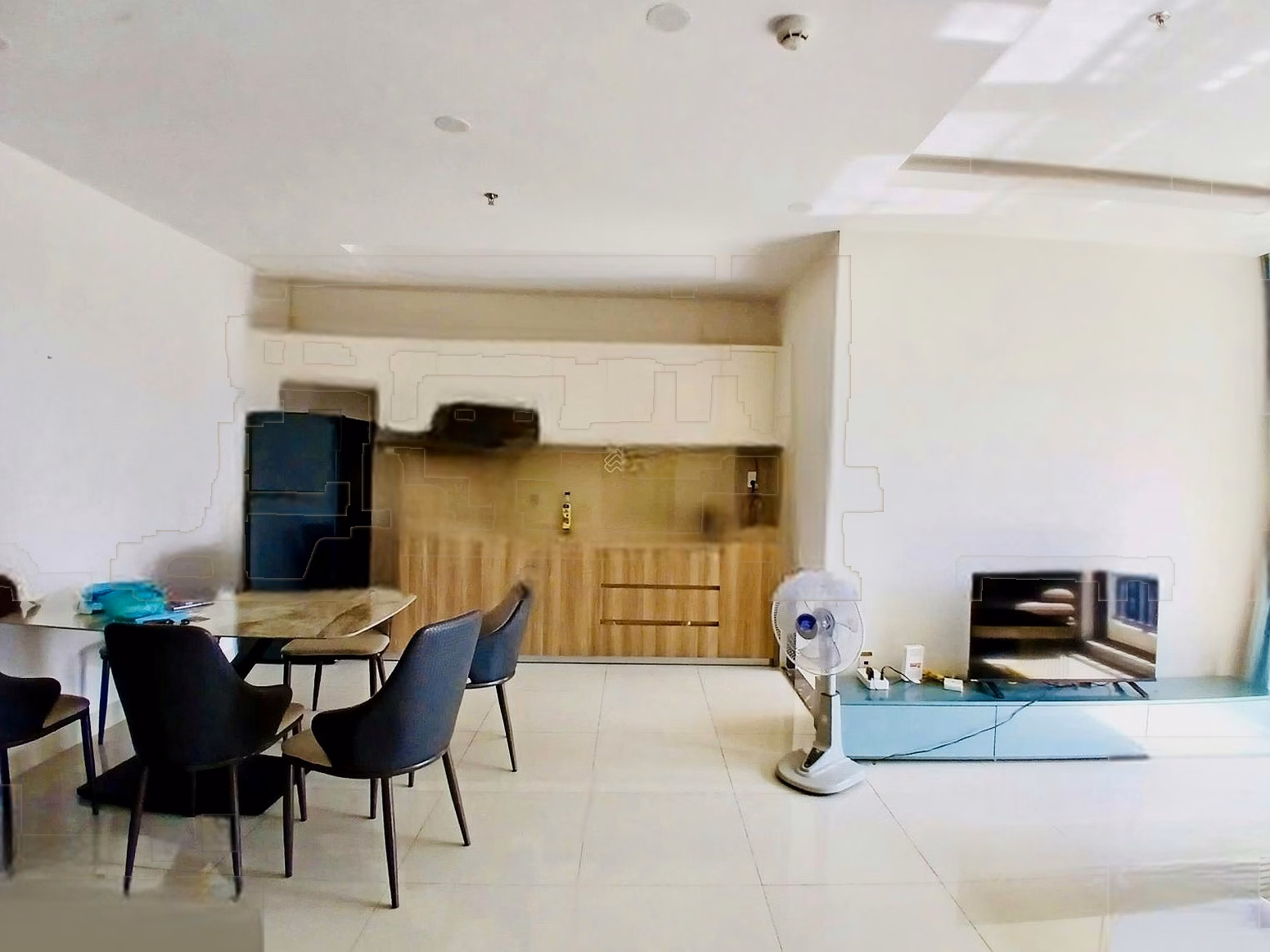 2 bedroom apartment for rent in CT9 Vinh Diem Trung, cool east lake view all day