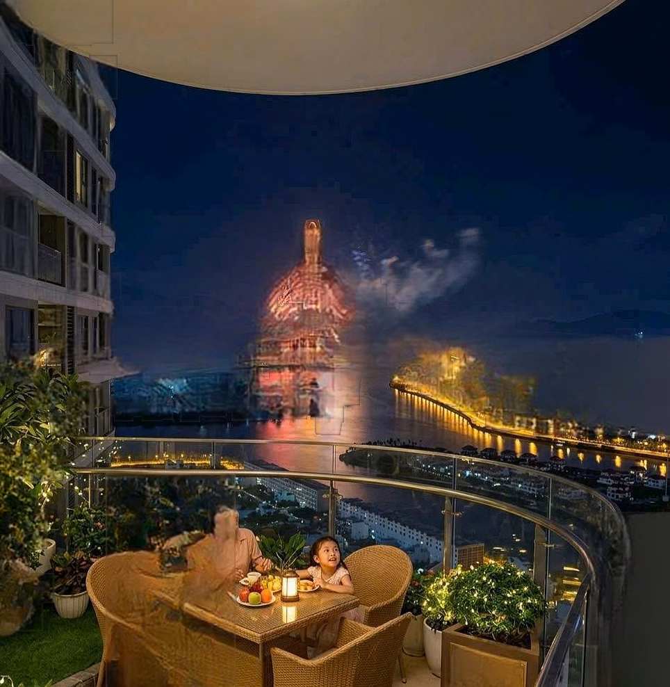 You will regret it if you skip this 2-bedroom apartment with panoramic view of Da Nang city! River view - fireworks cost only 3,658 billion
