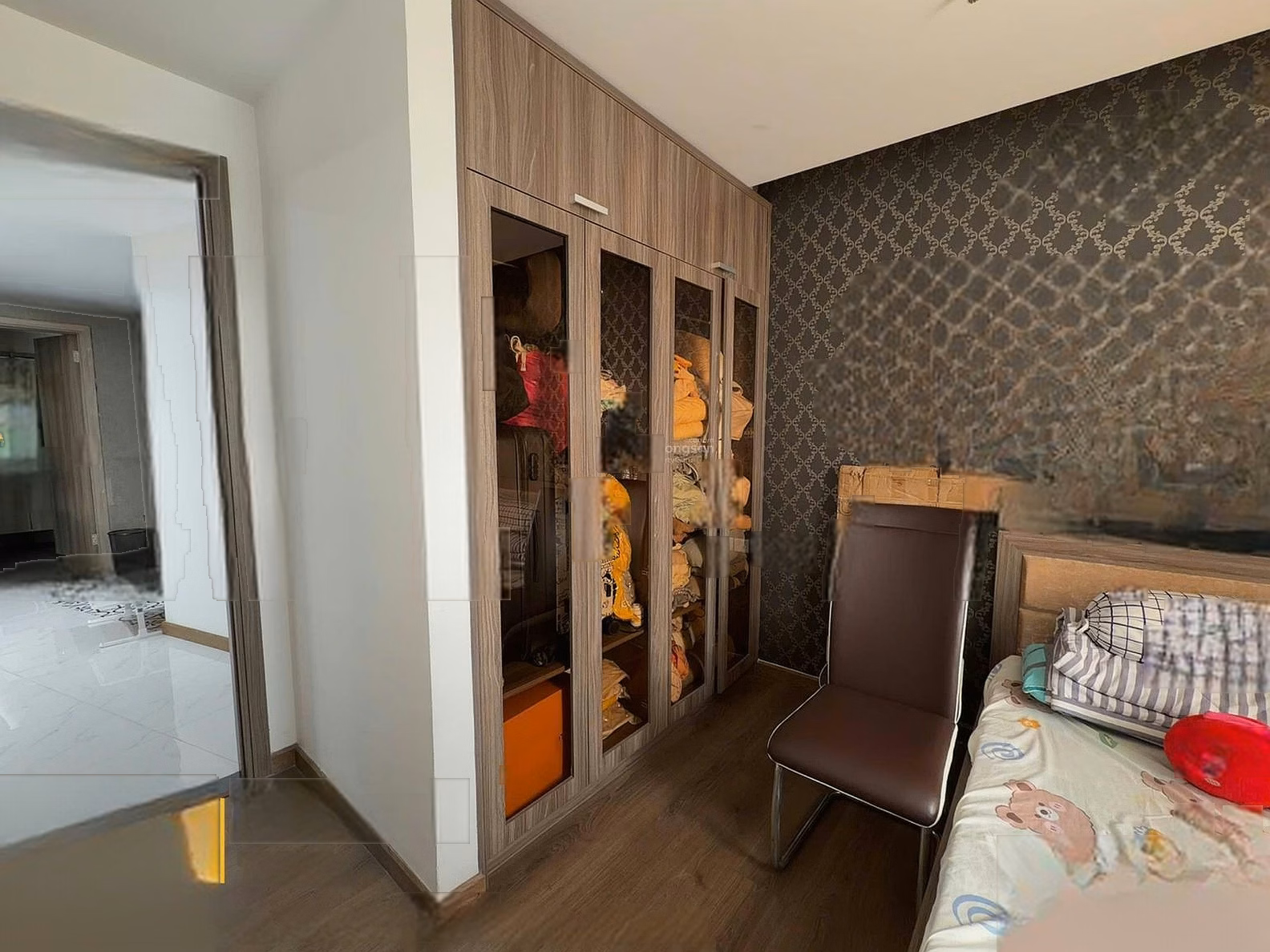 Owner sells apartment D8.04 Cosmo City 113m², 3 bedrooms, full furniture, red book 8 billion (negotiable)