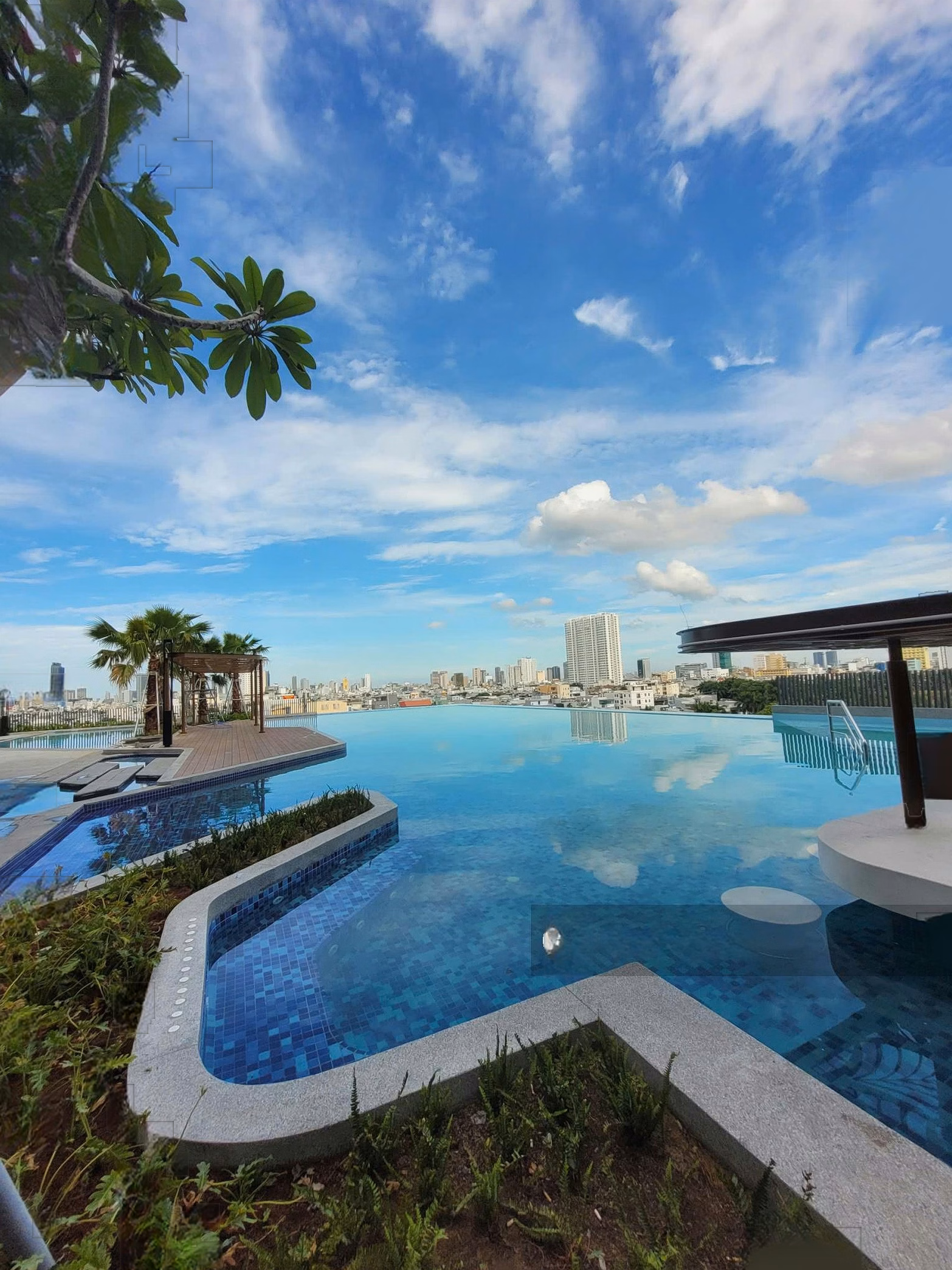 2-bedroom apartment TTC Plaza Da Nang (82m2) - Pay 20% to receive the house, operate immediately