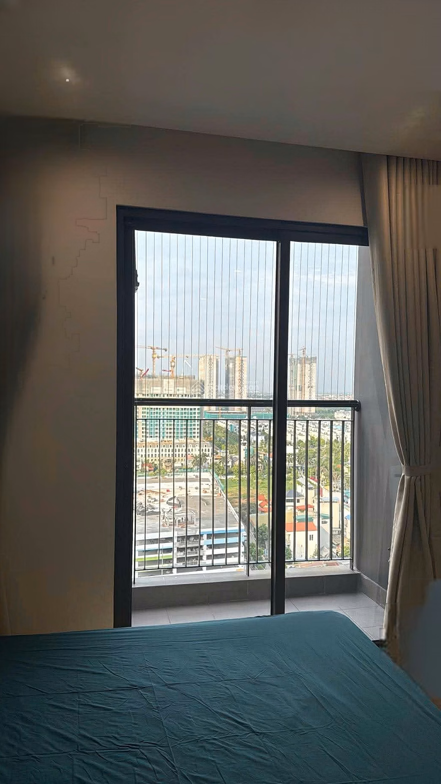 Brand new fully furnished studio apartment for rent, just received a house in the luxury Beverly area at Vinhomes Ocean Park