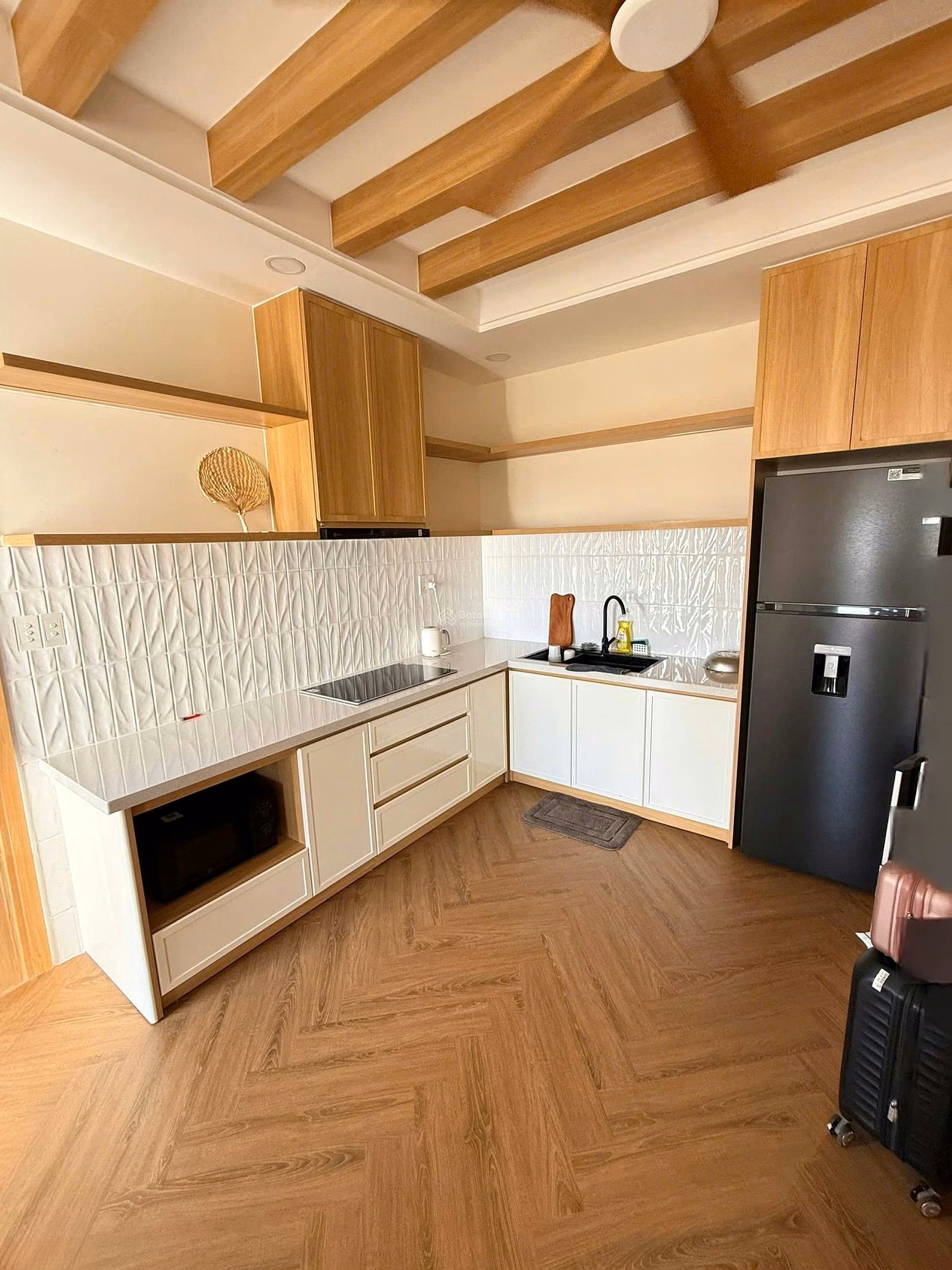 Selling a corner apartment in PH - To Hieu Nha Trang | 54m2 | has balcony