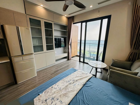 I rent a studio with free gym and a car park nearby for 7.5 million/month