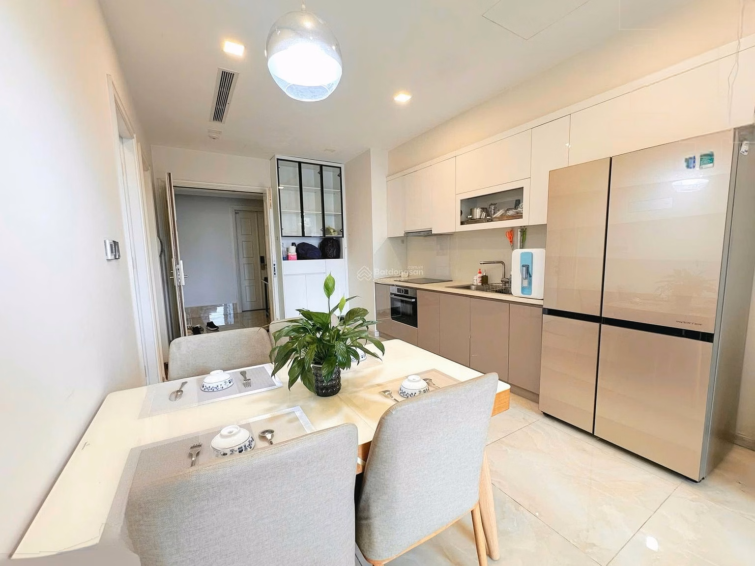 1 bedroom Vinhomes Golden River District 1 river view + Bitexco | Only 22 million/month