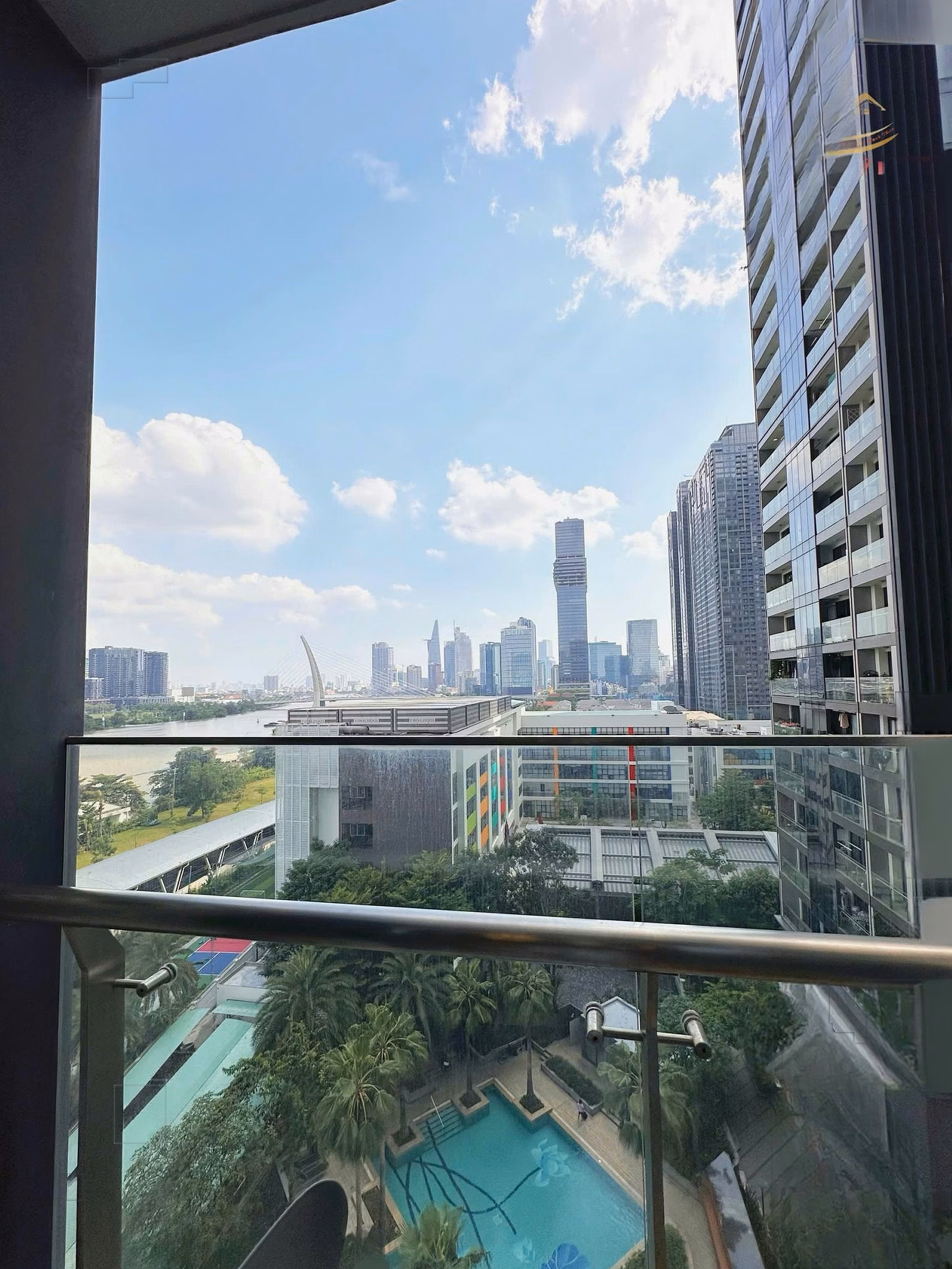 1 bedroom Vinhomes Golden River District 1 river view + Bitexco | Only 22 million/month