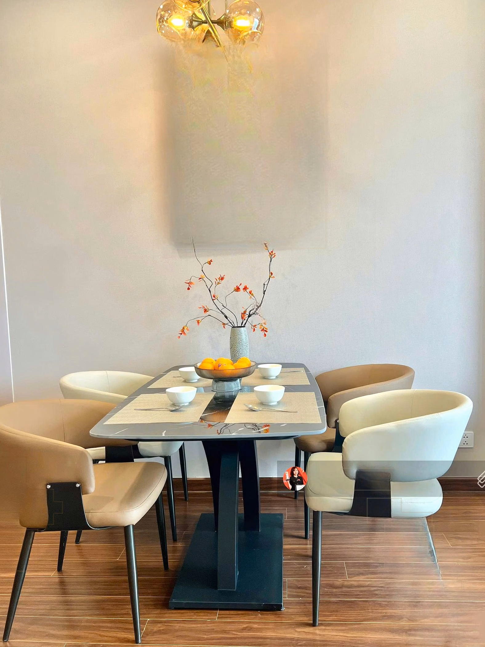 APARTMENT FOR RENT VIN OCP1 FROM STUDIO - 3BR GOOD PRICE NICE VIEW BEAUTIFUL APARTMENT 100% FREE BROKERAGE FEE