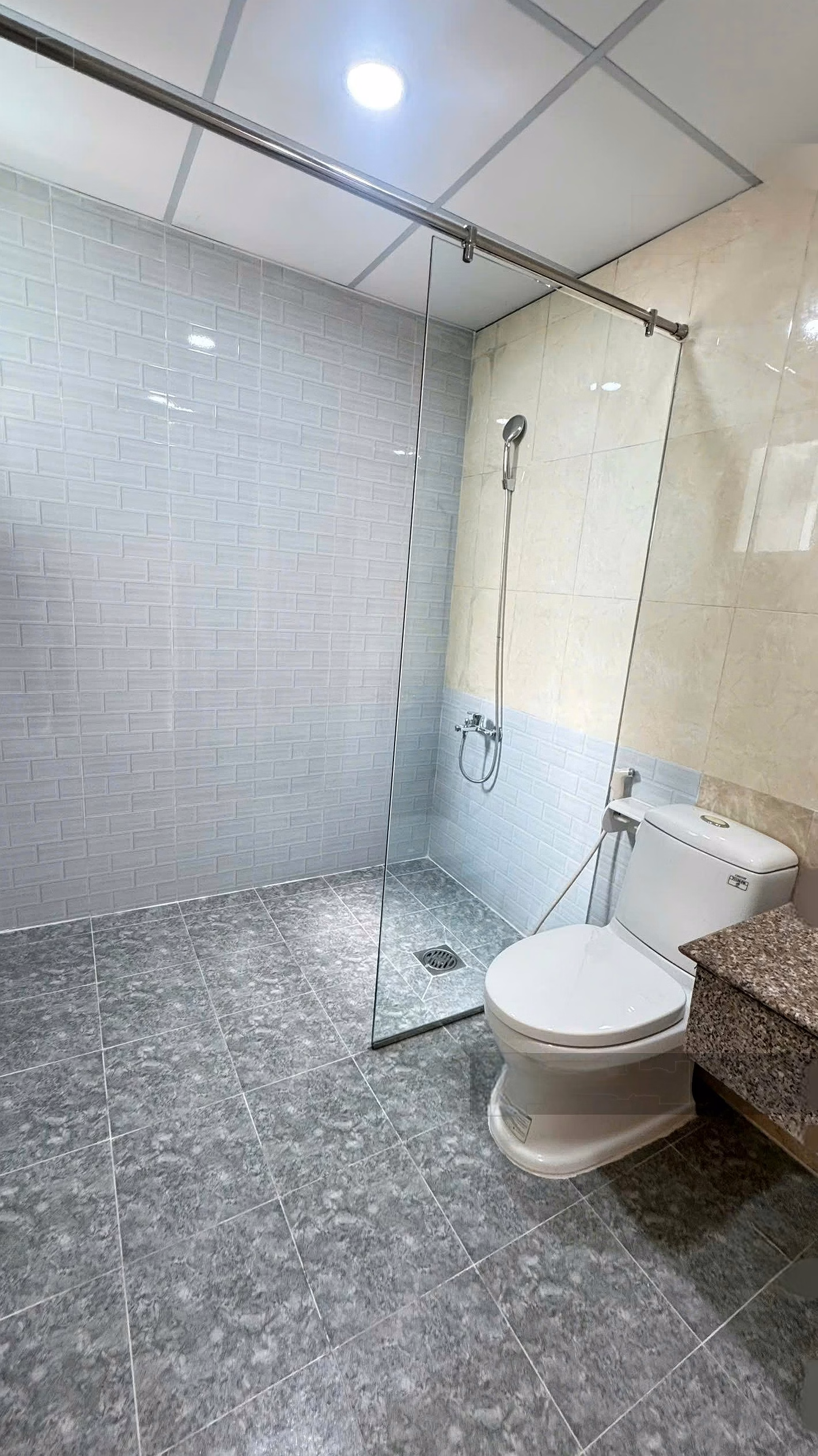Selling Giai Viet Duplex with open floor, pool view, area 230m2, 4 bedrooms, 3 bathrooms, living room, price 8 billion***