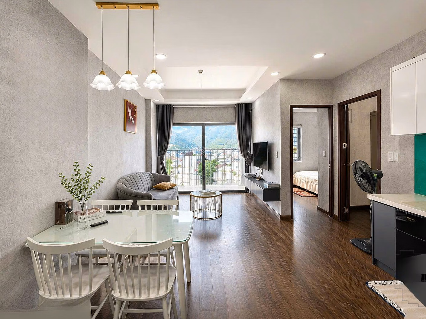 PH apartment with 2 bedrooms, 67m2, open view, a few hundred meters from the sea, only 2.2 billion, suitable for a vacation