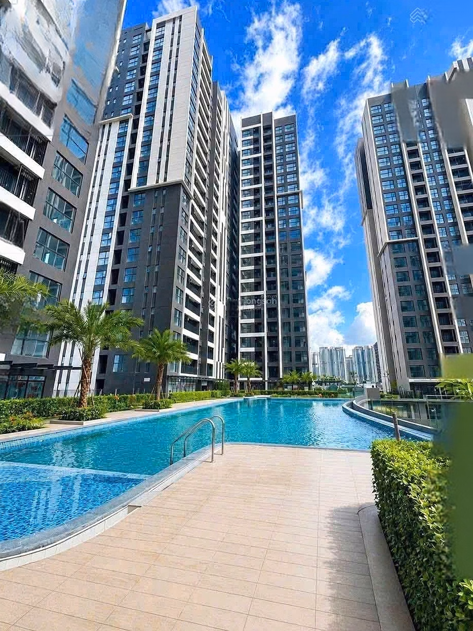 Shopping cart for newly handed over Victoria Village apartments 0932 139 ***