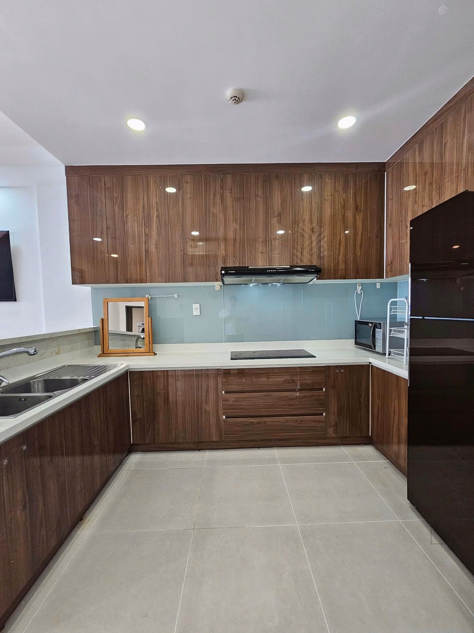 Rare - Gold View for rent all types 2 bedrooms from 17 million, 3 bedrooms from 20 million, beautiful house ready to move in***