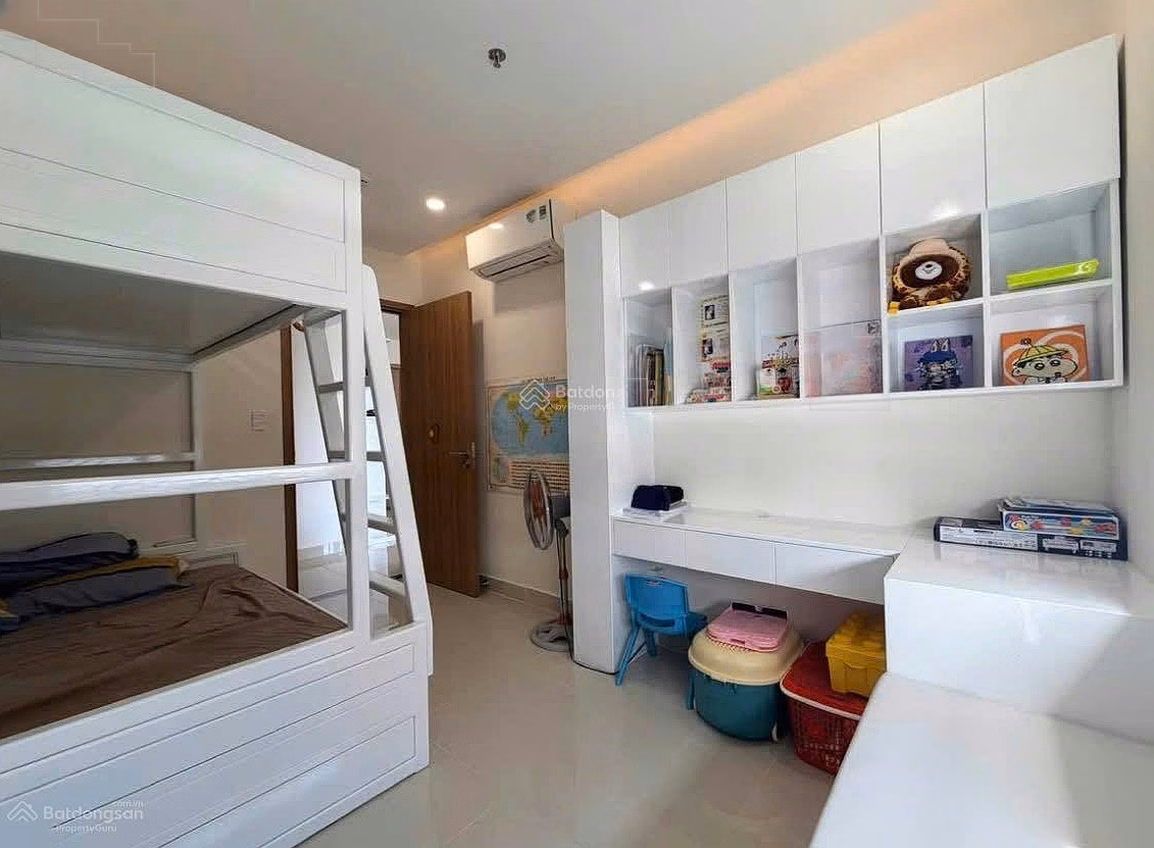 Apartment for rent CT3 Vinh Diem Trung Nha Trang 75m2 2 bedrooms 15 million/month Airy high floor, lake view