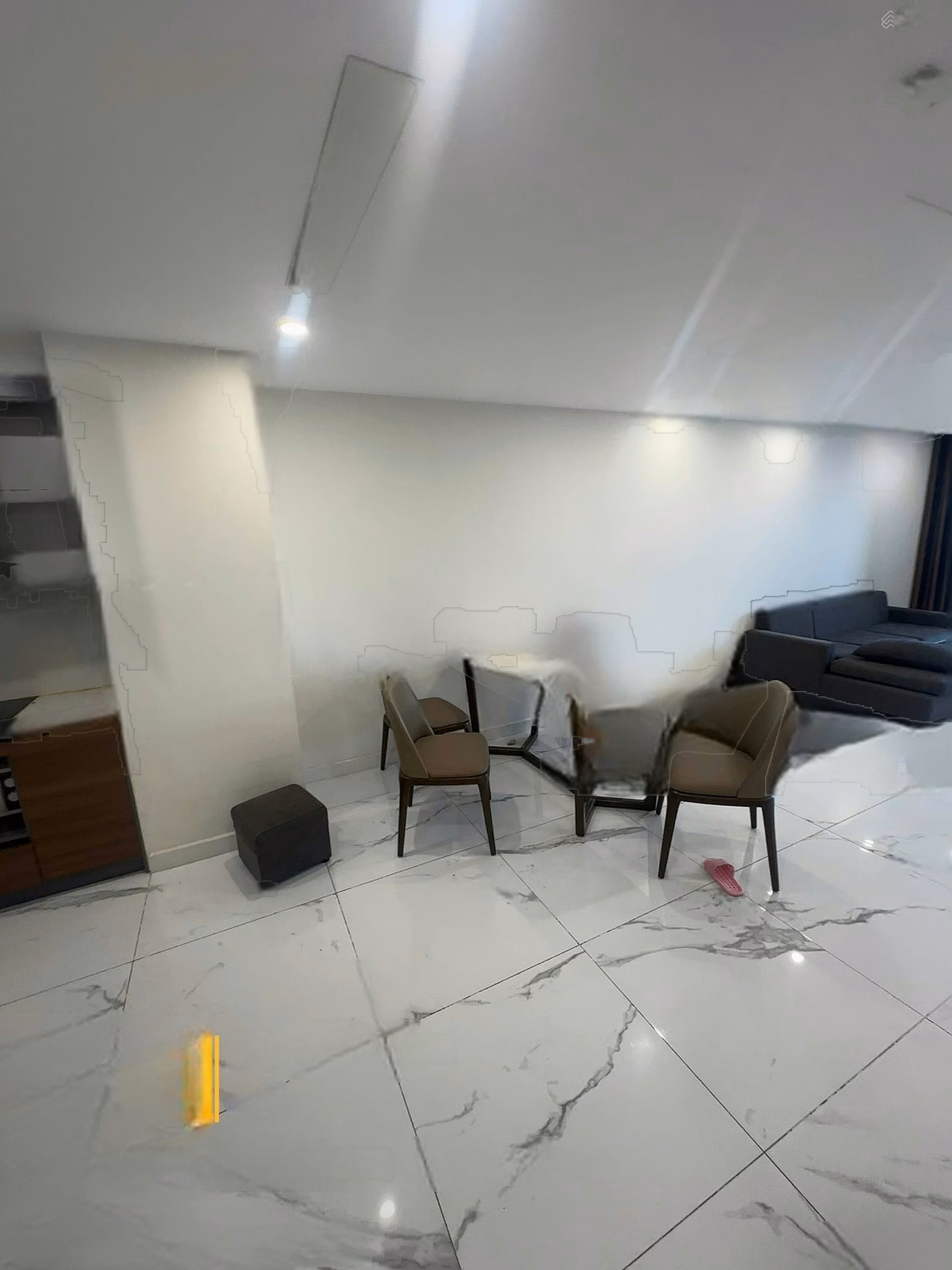 I rent apartment building Sunshine Center Pham Hung, block B - 3 bedrooms - 2 bathrooms - Fully furnished, ready to move in, available slot