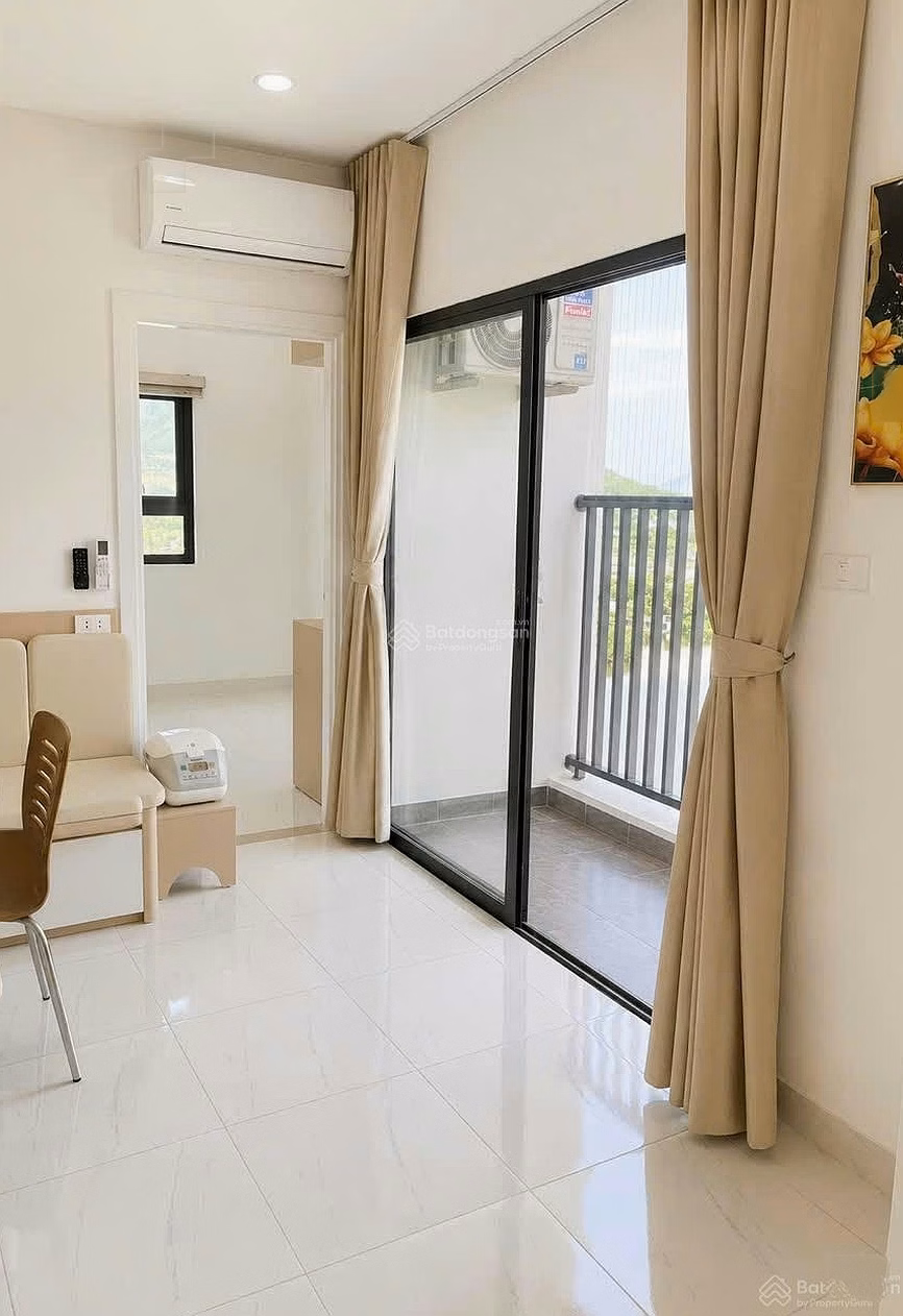 Good price apartment for rent SSH-08 Ha Quang 1 Nha Trang 3 bedrooms new furniture high floor airy balcony