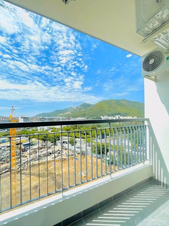 Good price - CCU Phuoc Long Nha Trang corner apartment for rent 88m 3 bedrooms 2 bathrooms fully furnished