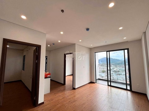 2 bedroom apartment for rent, 12 million, 68m2 at Mia Center Point, Da Nang, good price