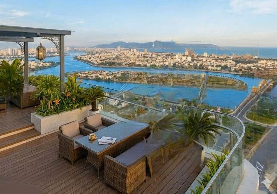 THIS IS A 2 BEDROOM CORNER APARTMENT WORTH BUYING! 2 AIR SIDE + ADDITIONAL GARDEN 29m2 | 102m2 - PRICE 3.92 BILLION | CITY VIEW