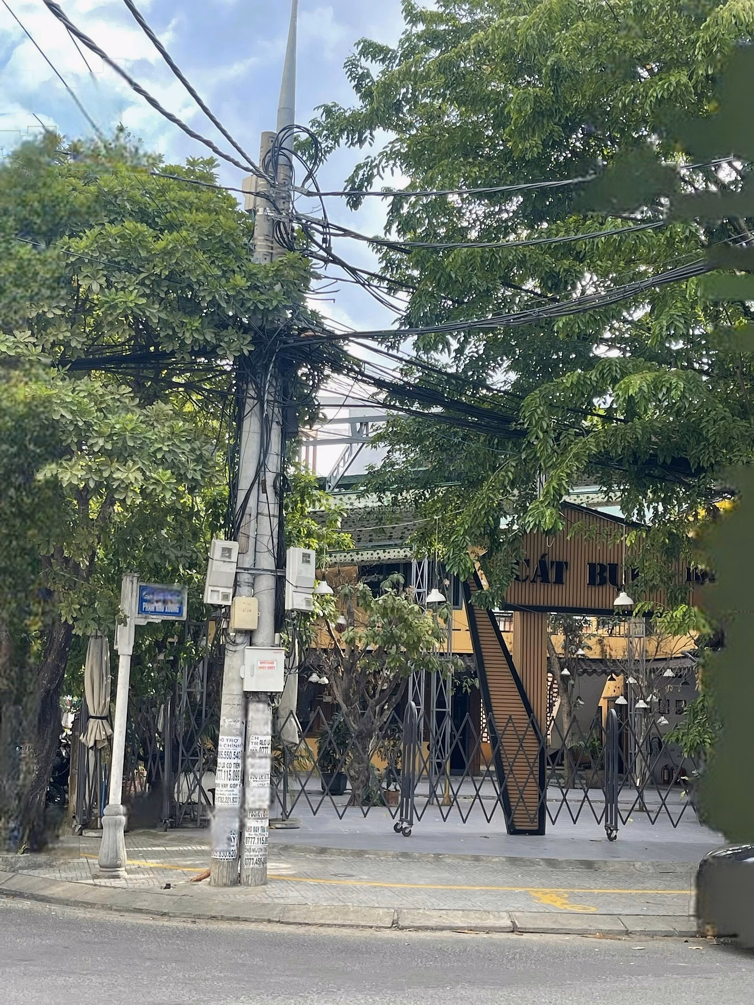 Corner of 2 frontages of Pham Nhu Xuong, Lien Chieu, Da Nang (20m across)