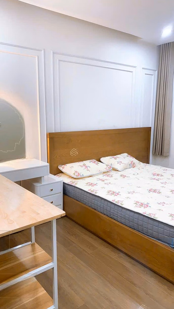 Move in now - 2-bedroom apartment for rent with 74.8m2 at Ecolife To Huu, furnished just 8 months old