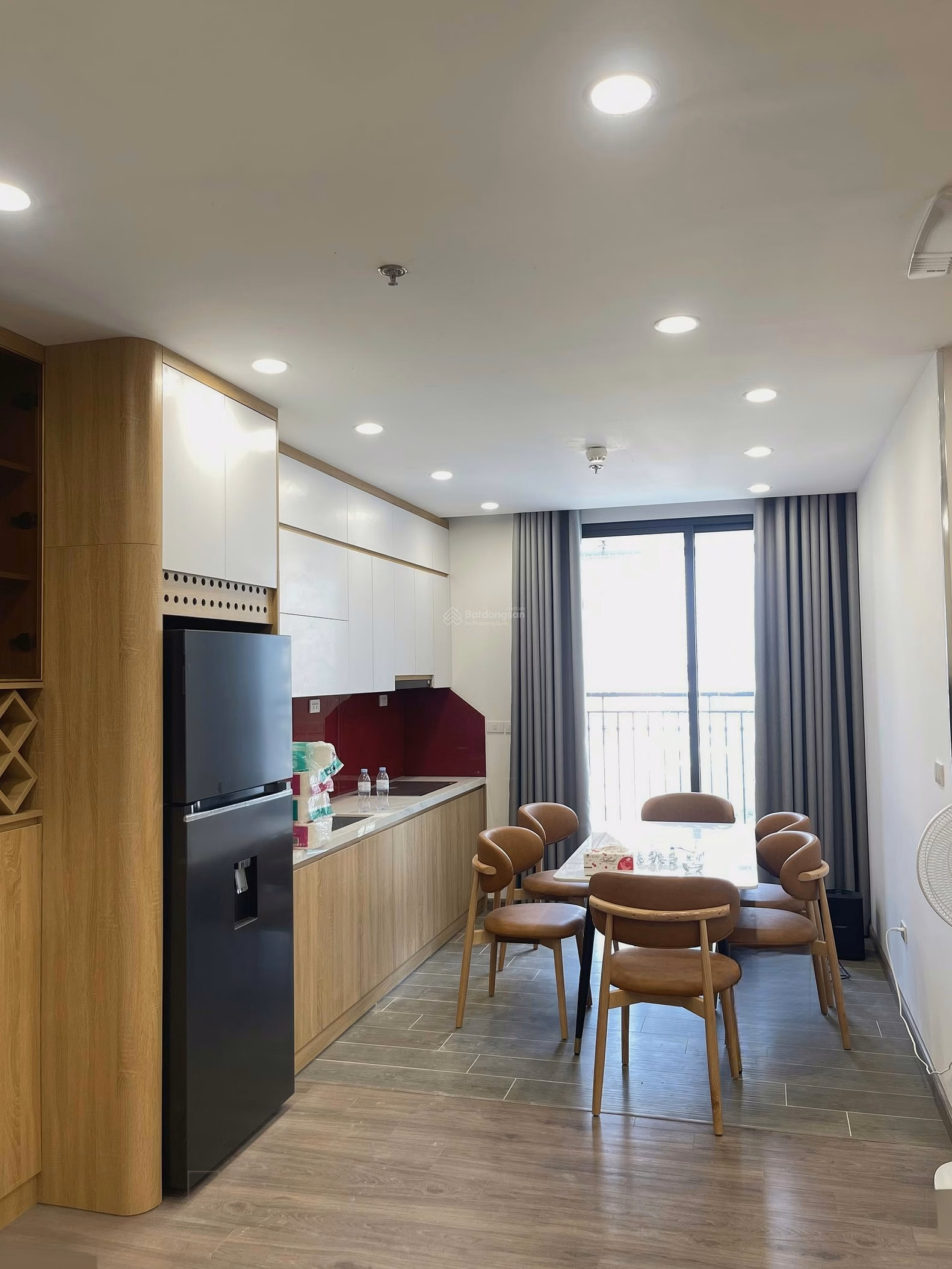 Apartment for rent with 3 bedrooms, 2 bathrooms, 85m2, price 19 million at Handico Complex, 33 Le Van Luong, 100% new furniture