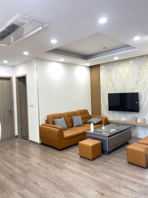 Apartment for rent with 3 bedrooms, 2 bathrooms, 85m2, price 19 million at Handico Complex, 33 Le Van Luong, 100% new furniture