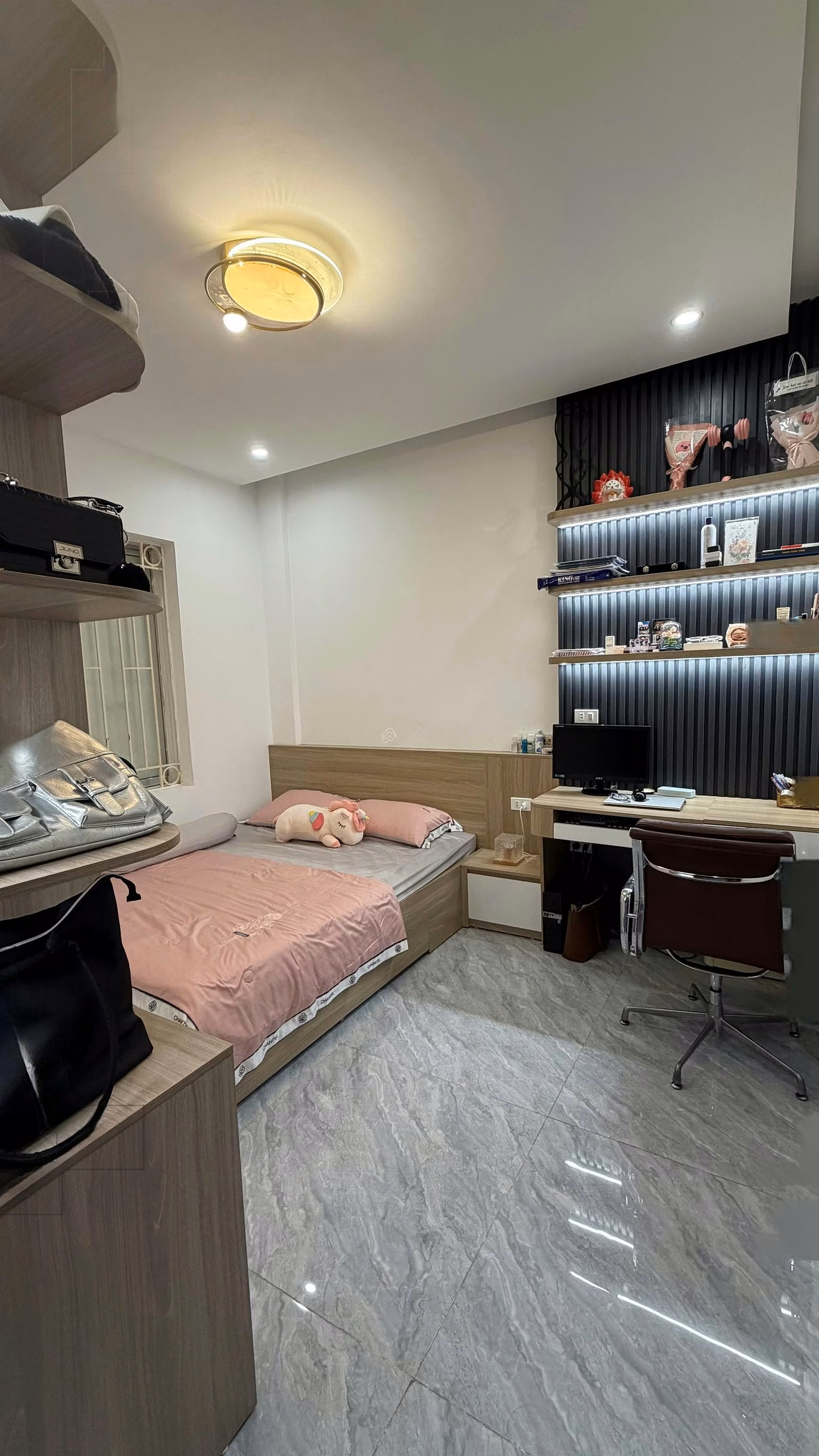 2-bedroom apartment for rent at CT5 Building - DN2, Dinh Cong Urban Area, 78m2, nice view, many amenities