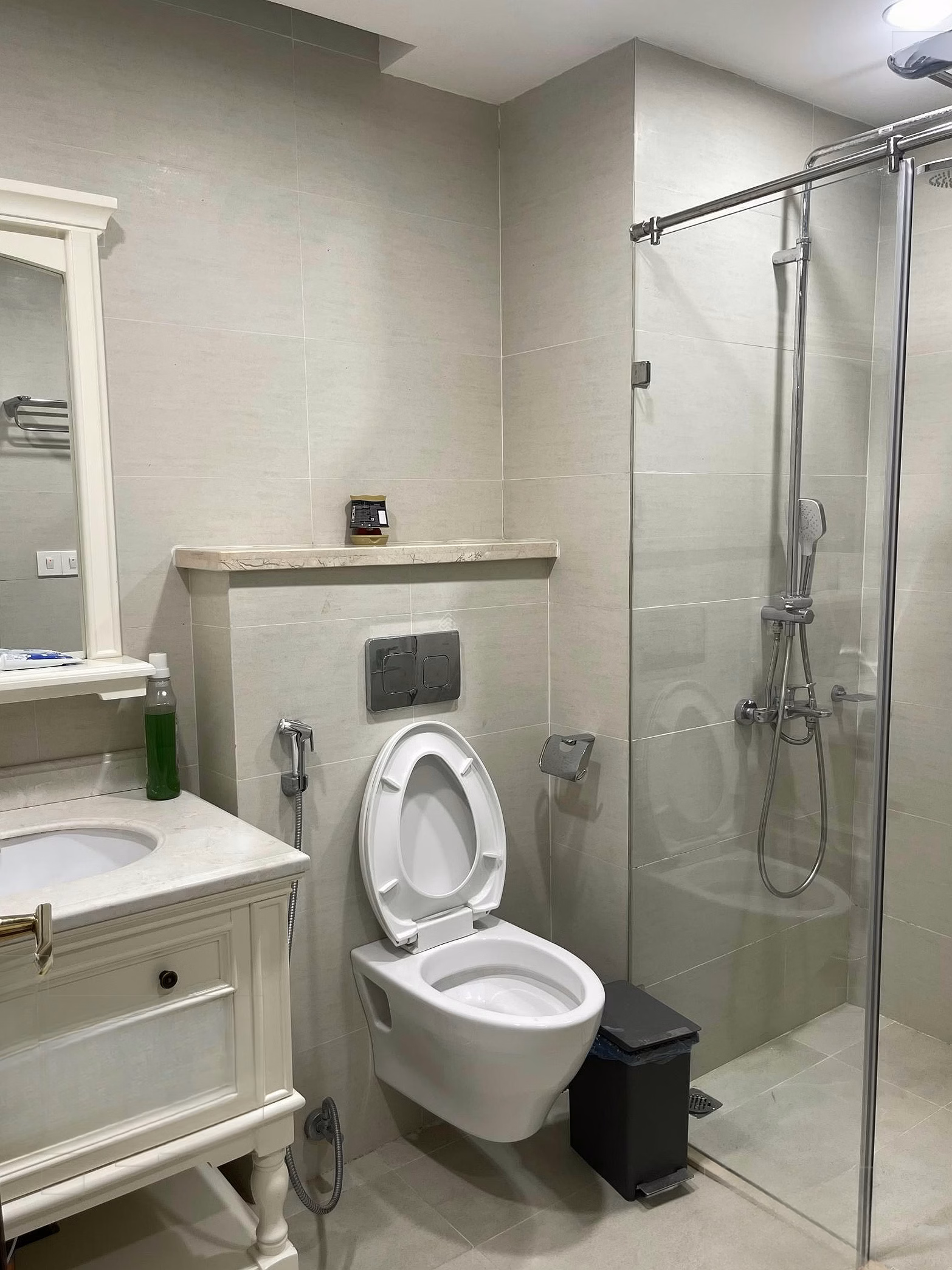 Mandarin Garden apartment for rent, 27 million/month, 144m2, 3 bedrooms, 2 bathrooms, very good price