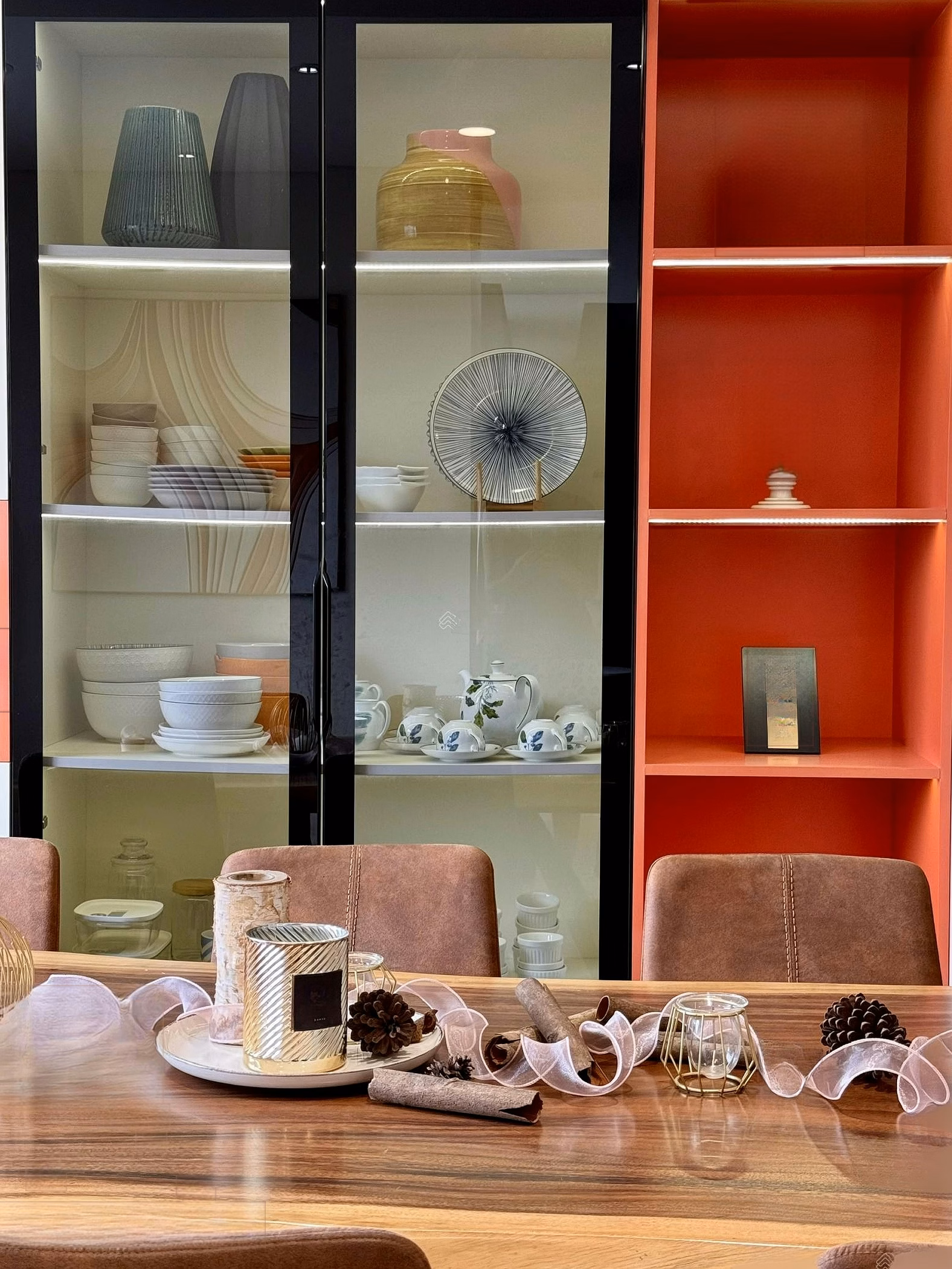 3-bedroom apartment for rent at Government Cipher Committee 123m2 - Full view of Thanh Xuan park - Full NT - 17 million/month