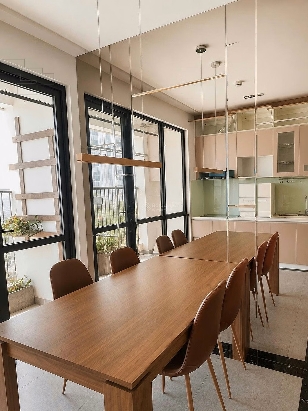 Too cheap - Iris Garden 2 bedrooms fully furnished with Phu Do lake view, come in only 12 million, contact me at 0975 912 ***