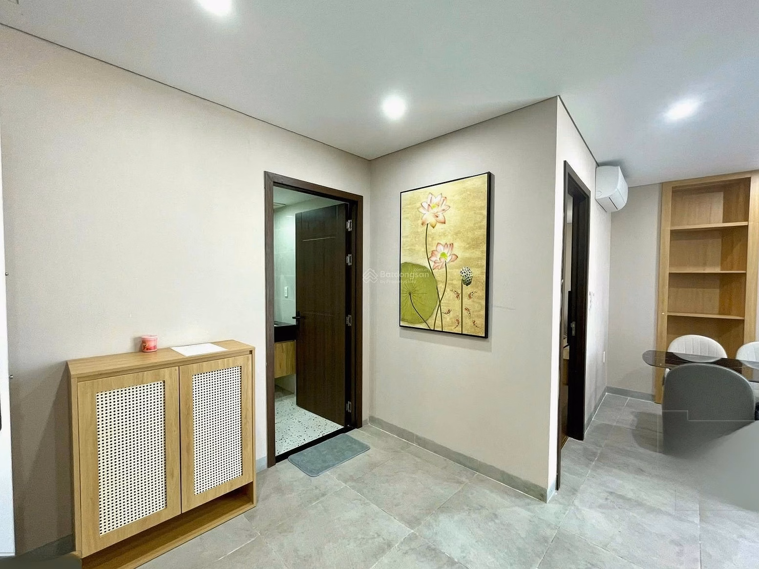 Bach Dang Complex apartment for rent, 1 bedroom, fully furnished
