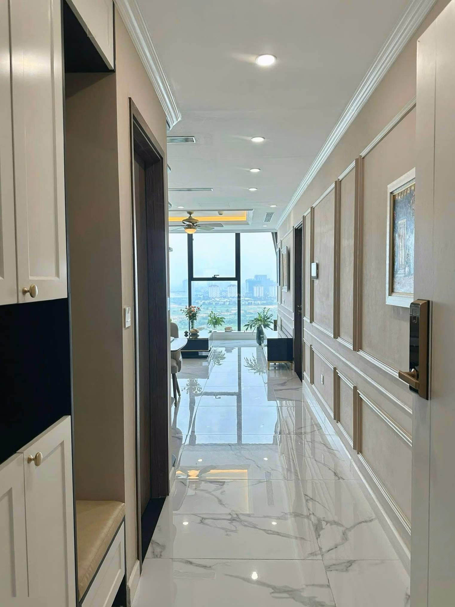 Latest update of Sunshine City for rent 2 - 3 bedrooms August  ***