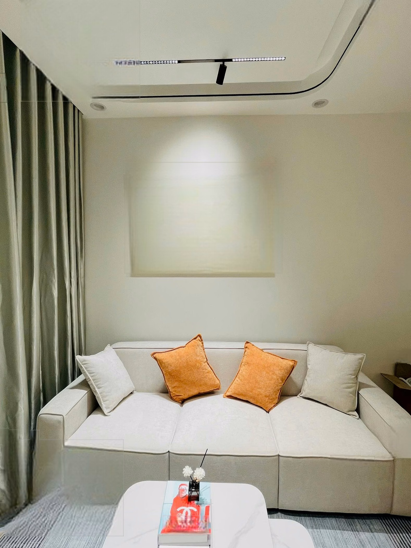 Commercial corner apartment for sale in SSH08 Ha Quang apartment, full modern furniture