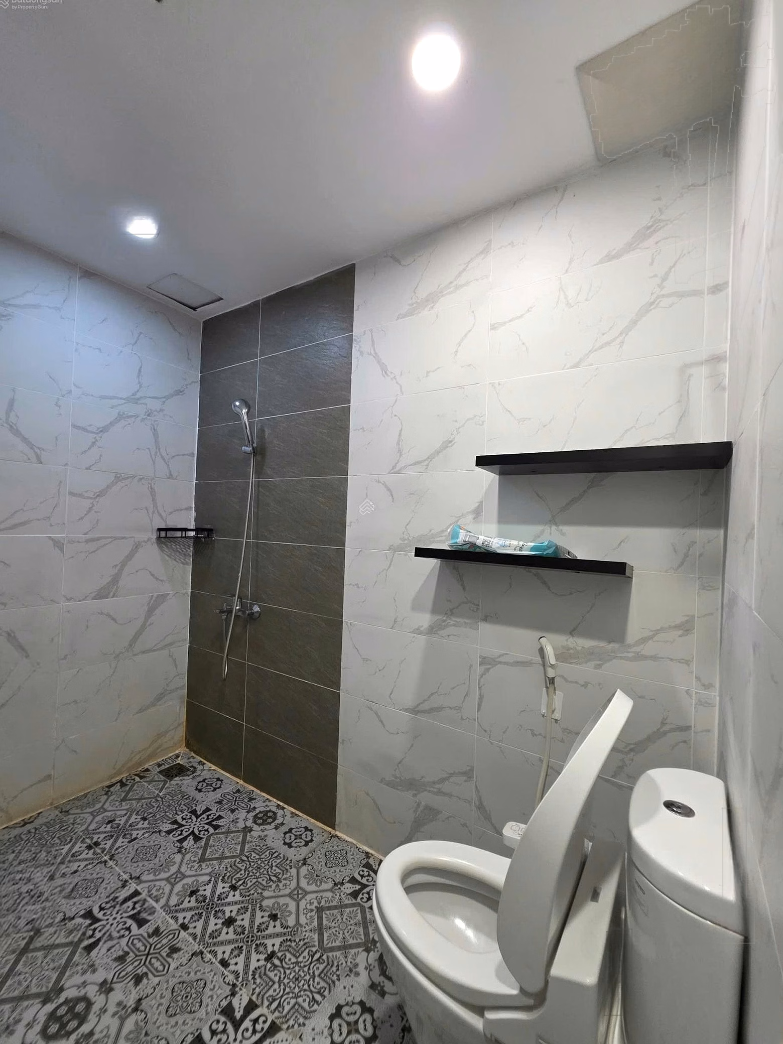 Orchard Parkview 1 bedroom 1 bathroom for rent, fully furnished near the airport, 30m2, price only 10 million right now