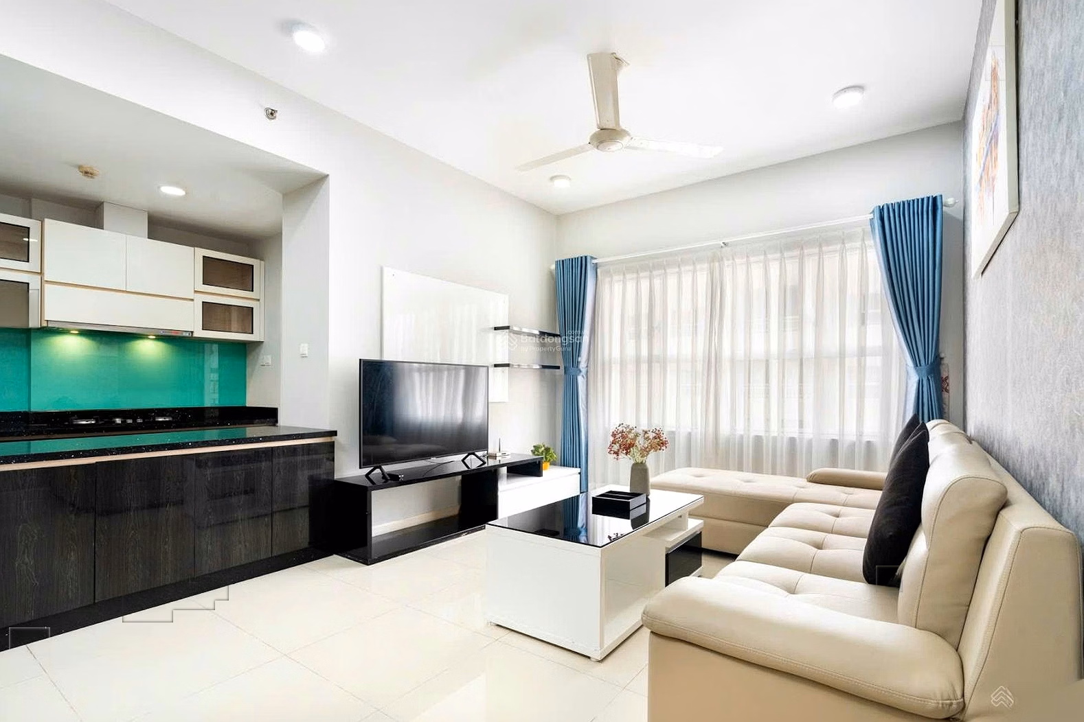 Sunrise City Central 99m2 beautiful, airy house for rent