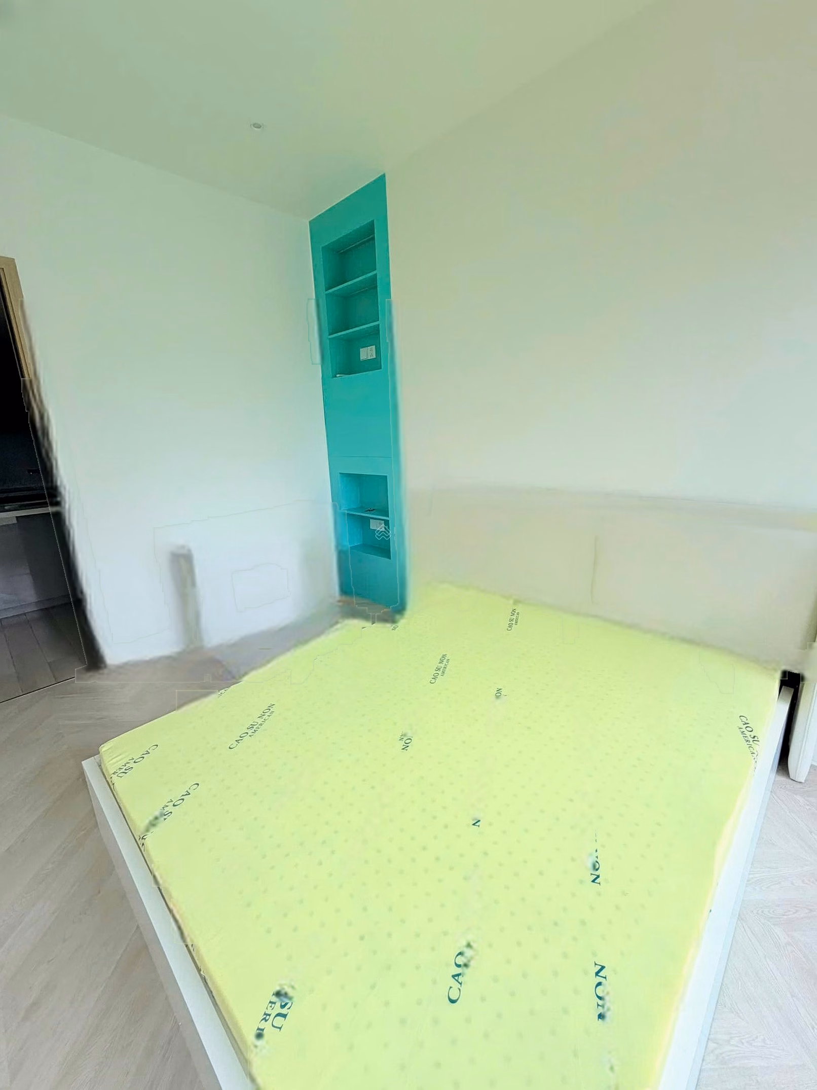 Nearly full 3-bedroom apartment for rent at Masteri Center Point, 20 million/month, 99m2