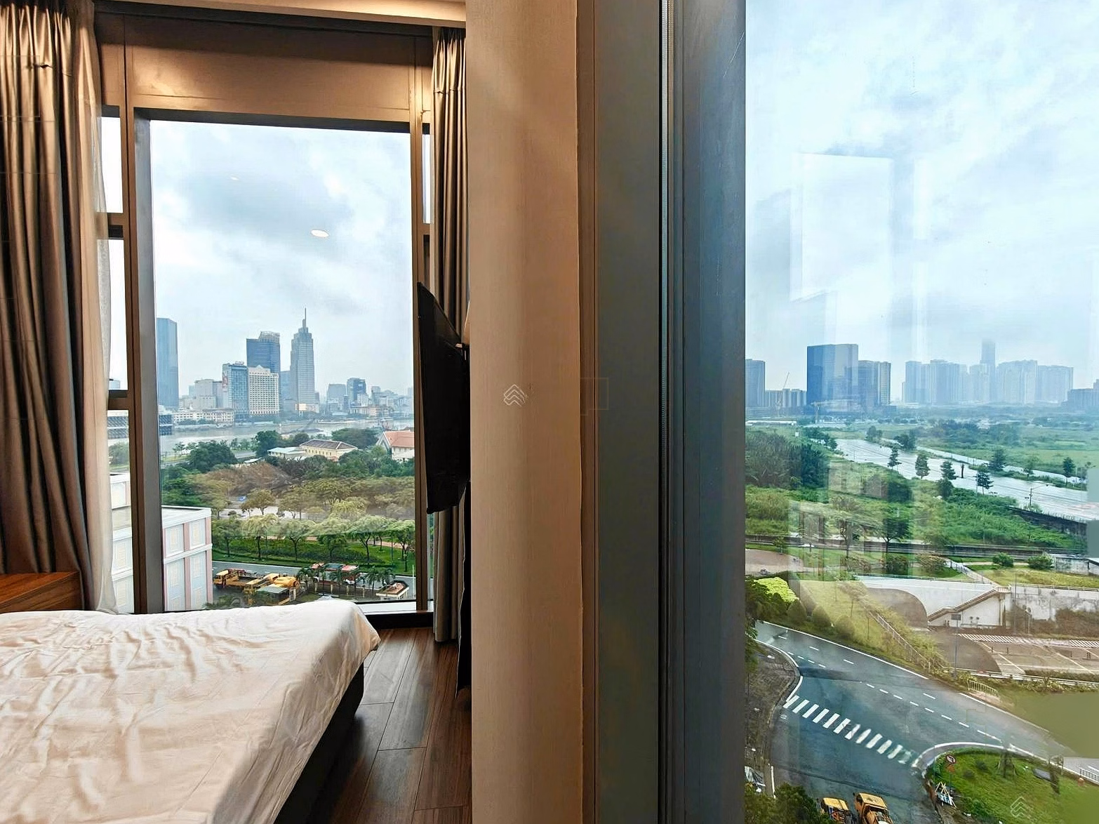 Miss Tilia EC 2 bedrooms for rent - river view - District 1 - fireworks - super good price***