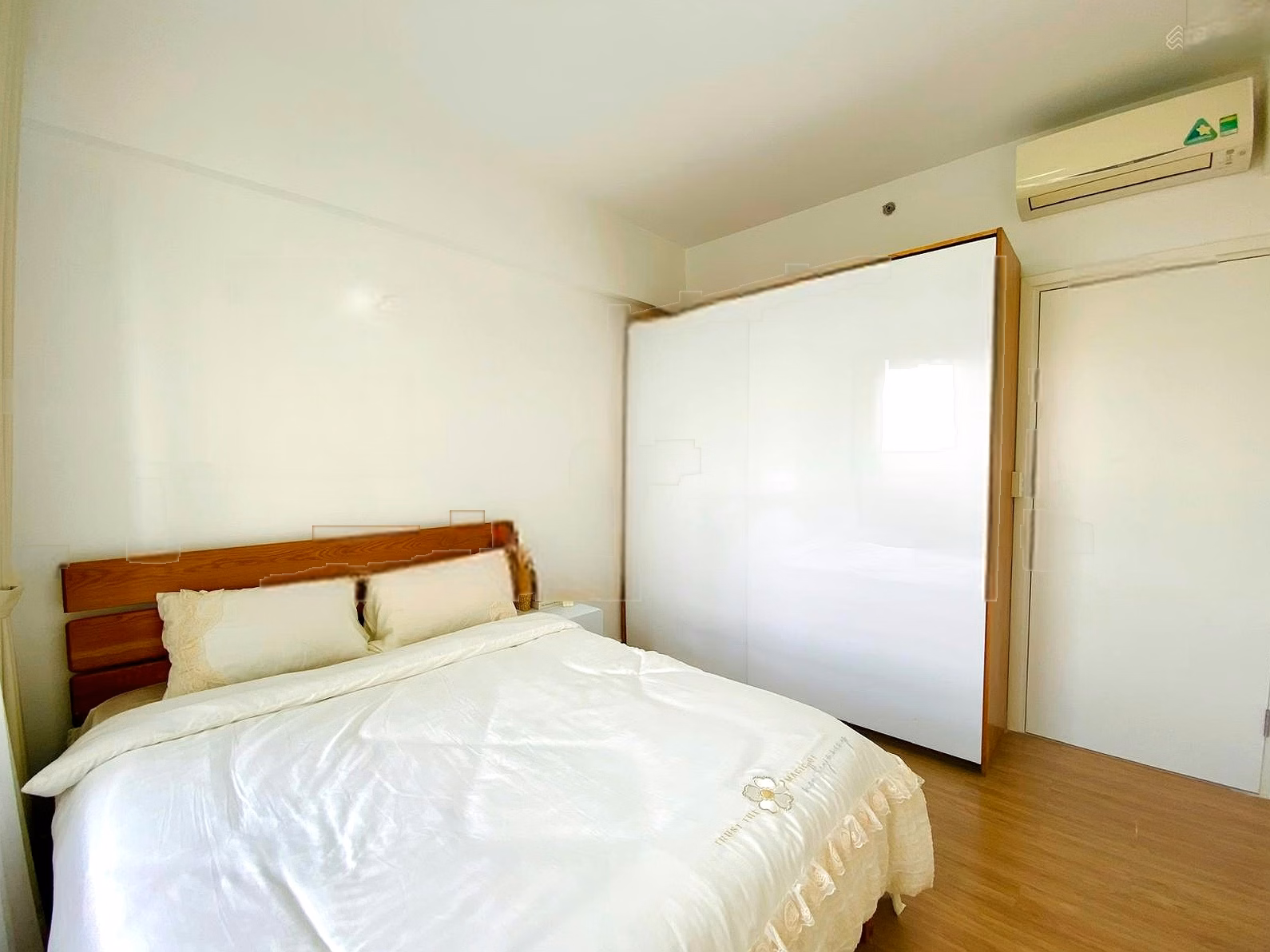 Good price shopping cart for rent Masteri Thao Dien*** Tram