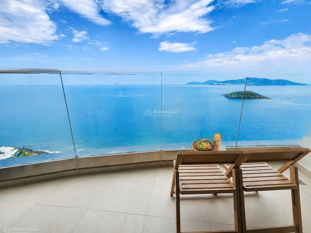 Nha Trang during the vacation season, book beautiful apartments at good prices