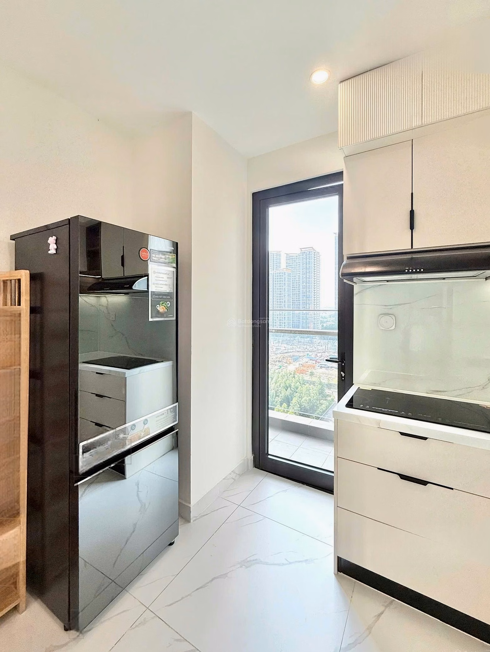 Vinhomes Grand Park apartment for rent with 2 bedrooms fully furnished, priced from only 7.5 million/month