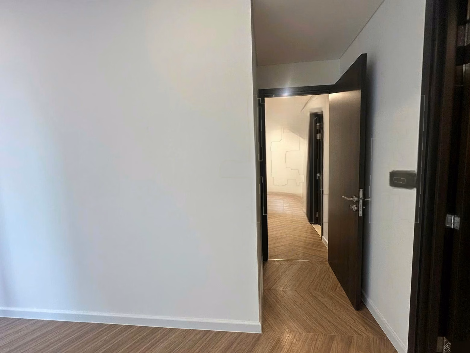 Hot! 2 bedrooms, 2 bathrooms, Lumière A2, luxury curved glass for rent | 60m | 12 million/month MPDV comes in immediately