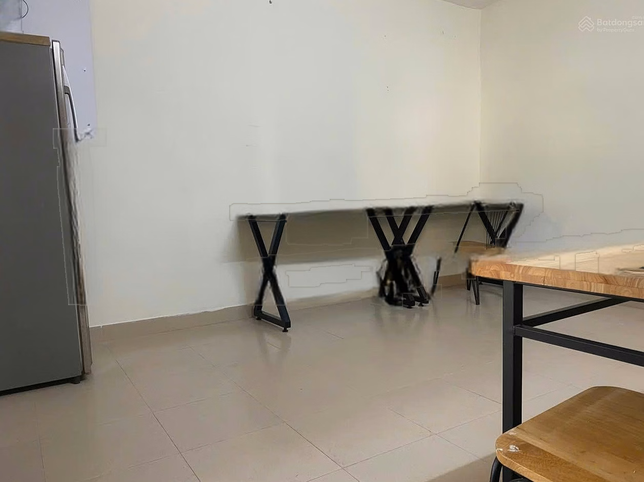 Group for rent at B3 - Trung Tu, lane 46C Pham Ngoc Thach, 5th floor