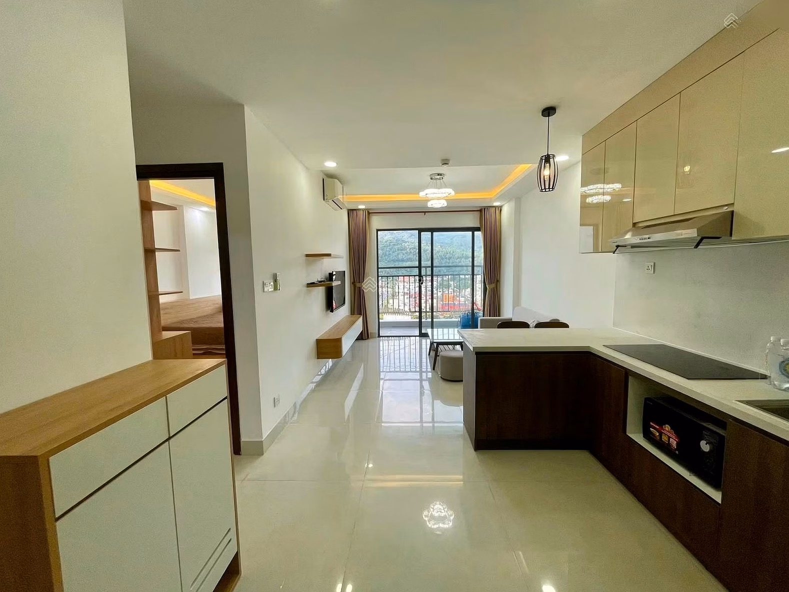 High-class apartment for rent in Son Tra Ocean View 95 Ngo Quyen, 1 bedroom, fully furnished, ready to move in, price 12 million, high floor