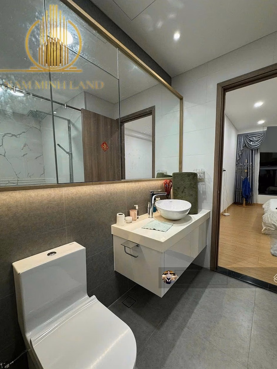 Nam Minh Land - Sunwah Pearl apartment for rent, 2 bedrooms + 1 Golden House building, fully furnished. GH.xx09