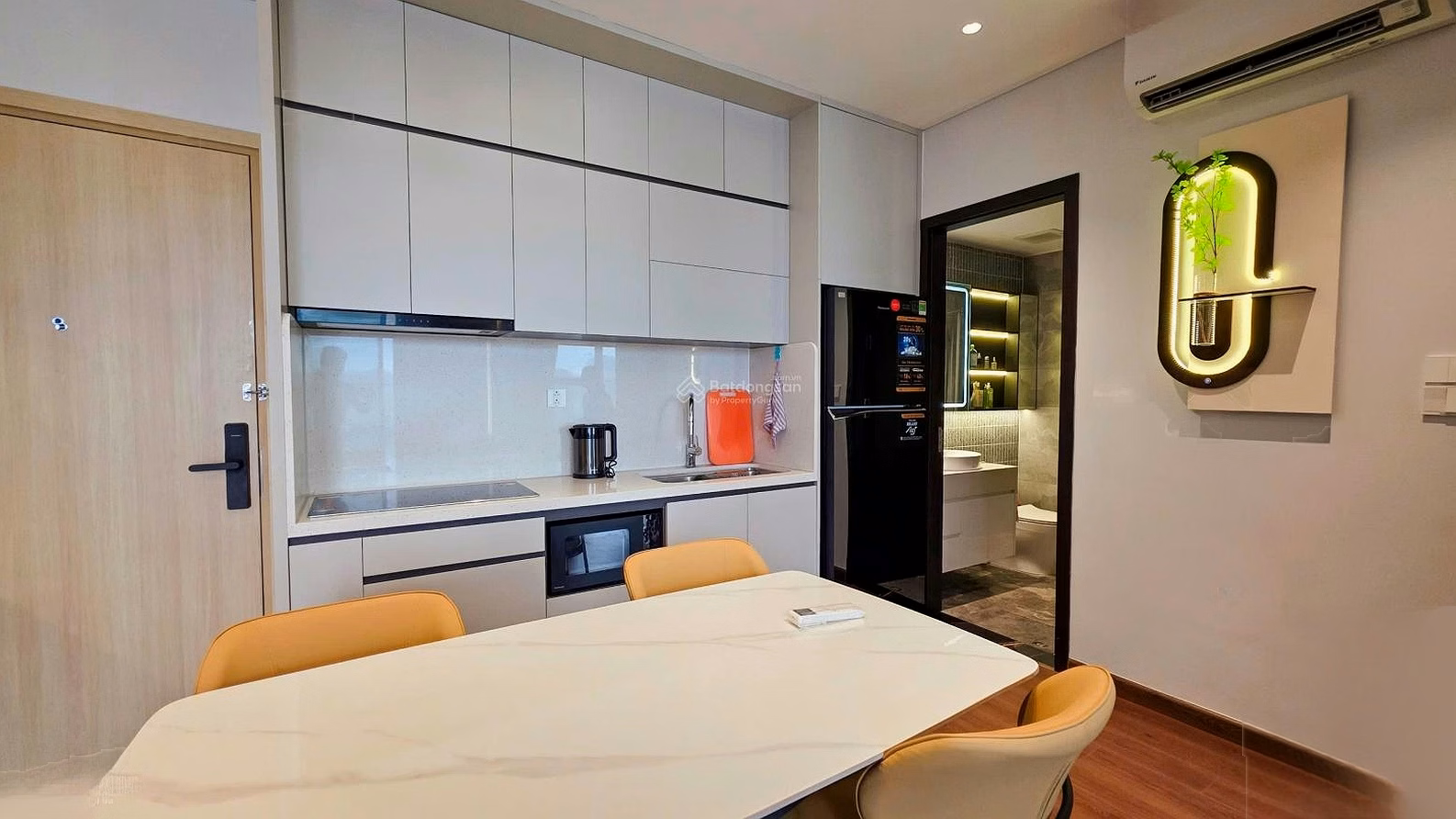 Sun Ponte apartment for rent - 2 bedrooms fully furnished - full view of Han River