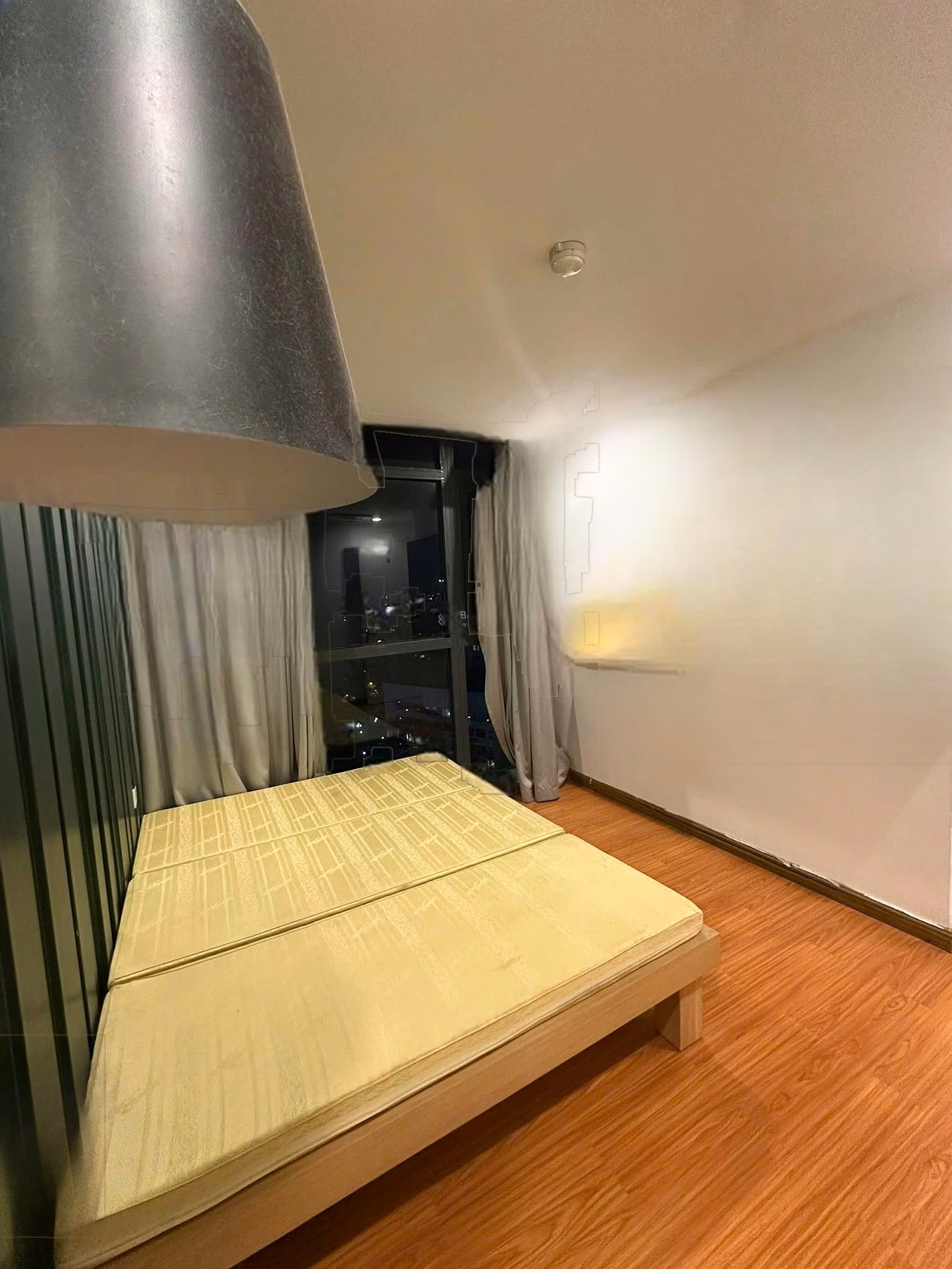 2 bedroom apartment for rent at Quang Nguyen building, Nguyen Huu Tho street, Hai Chau, Da Nang