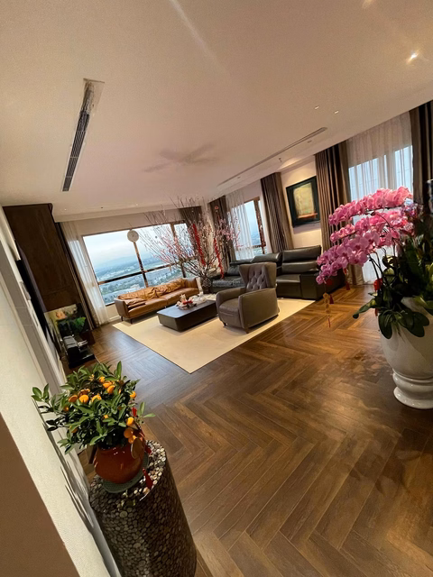 Super nice 3 bedroom apartment for rent at CC Essensia - Bac An Khanh urban area