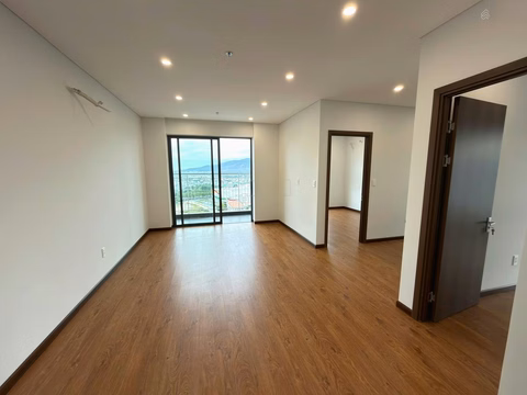 Cho thuê căn 2PN Mia Plaza chỉ 7 M VND/tháng